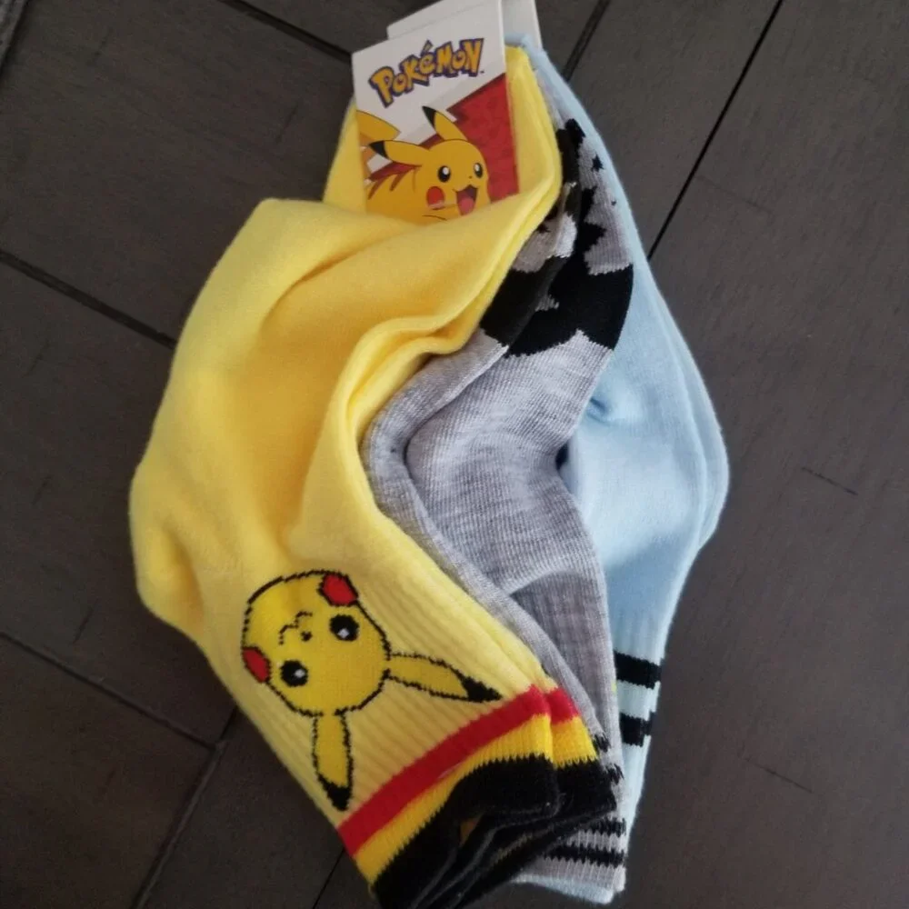 Pokémon 3 Pair Adult Quarter Crew Sock Set